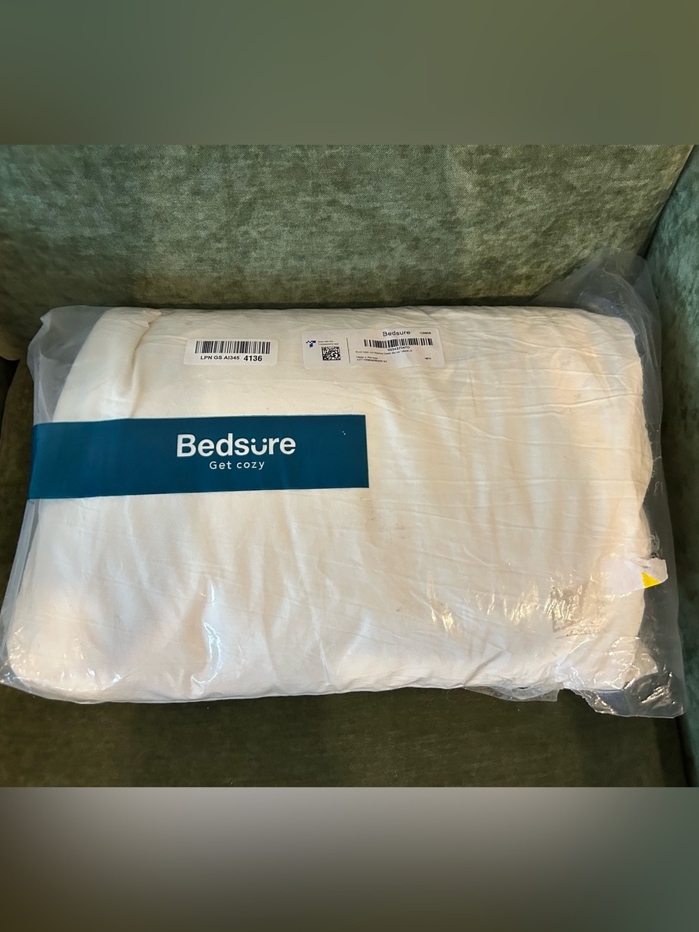 Bedsure Duvet Cover Set Oversized King Size White New